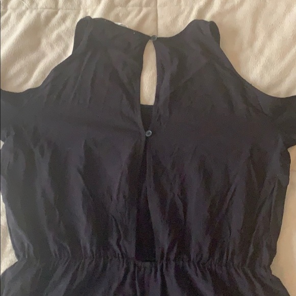 BLACK shorts jumper - Picture 2 of 3